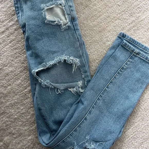 Arthur High Rise Mom Jeans (American Bazi) - Picture 5 of 6